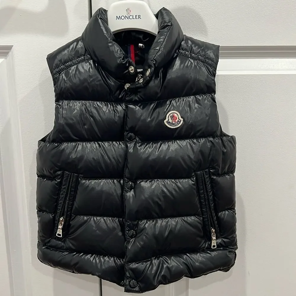 MONCLER UNISEX TUB QUILTED GULET 4Y